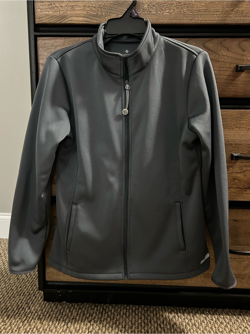 Women’s gray scrub jacket